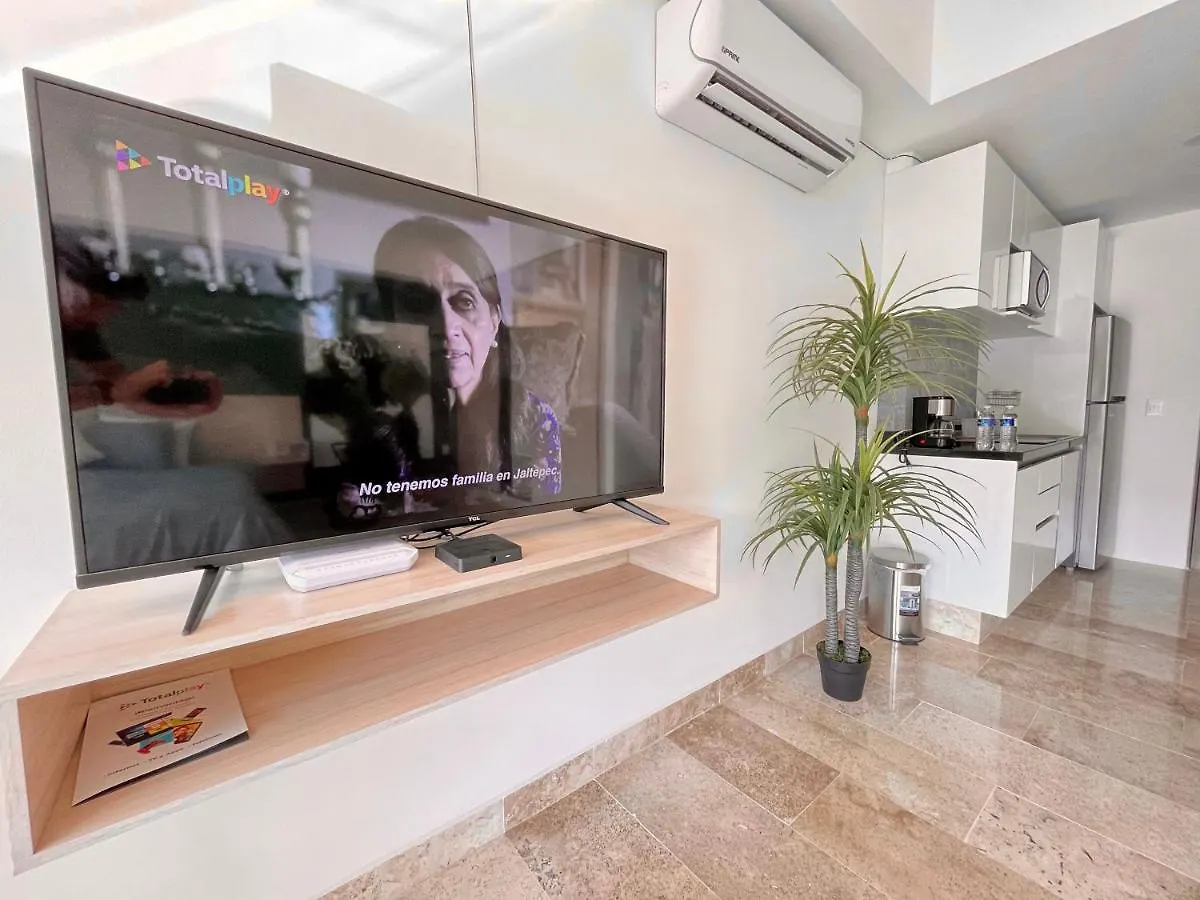 Beautiful Apartment Top Location! Playa del Carmen Mexico